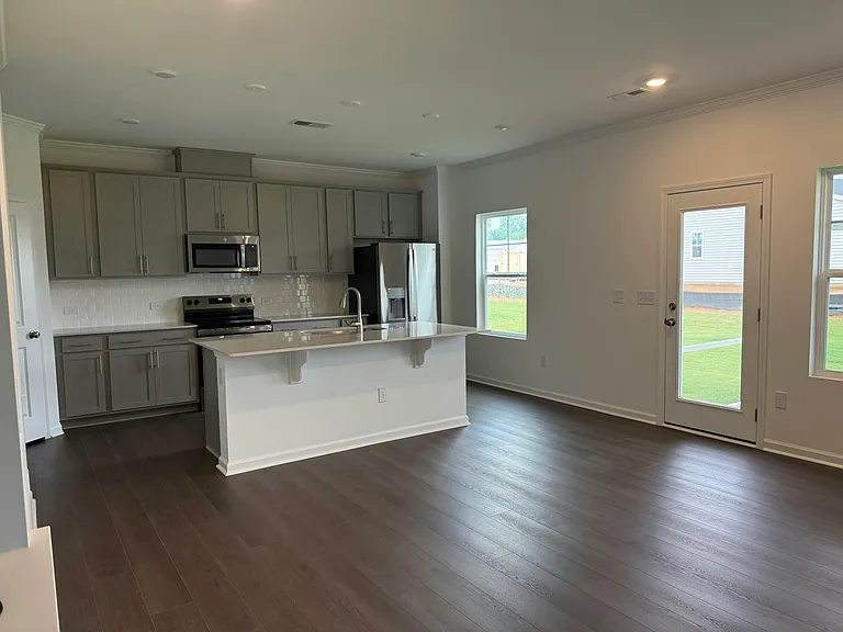 728 Roy Adams Rd — Photo 5