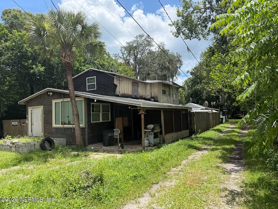 2nd image of 127 12TH Street