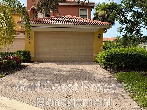 2nd image of 7060 San Lorenzo Ct APT 202