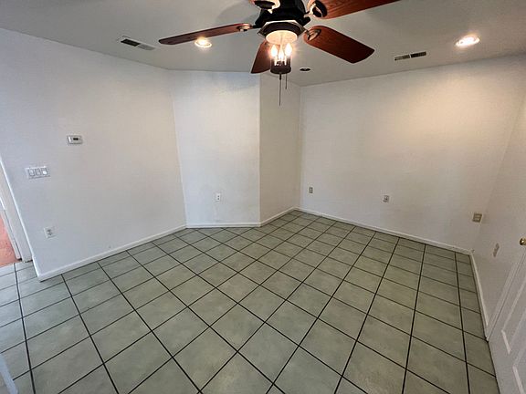 2nd image of 330 Lastreto Ave