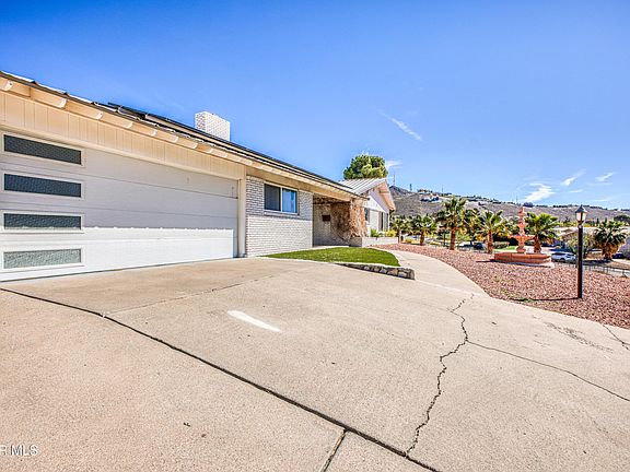 3rd image of 4200 Ridgecrest Dr