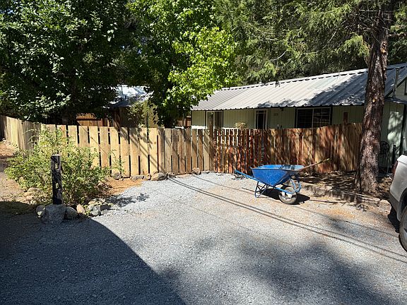 2nd image of 21830 Canyon Way