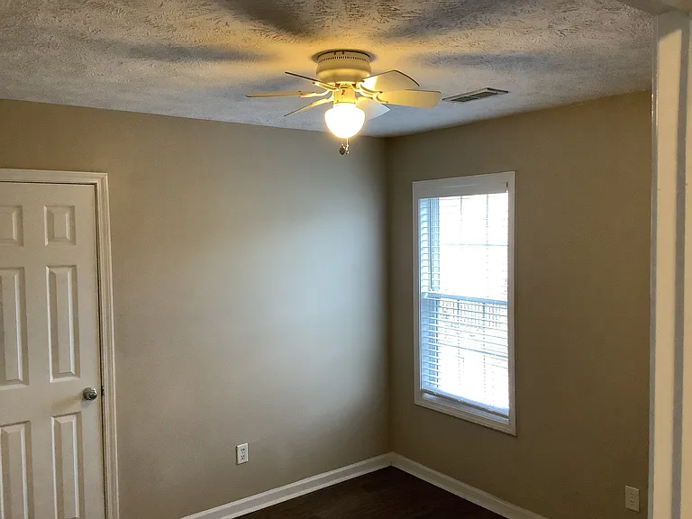4617 Split Rail Dr — Photo 12