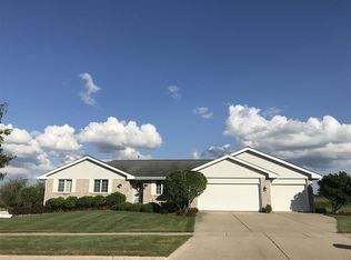 1010 Jessica Trl, Winnebago, IL 61088