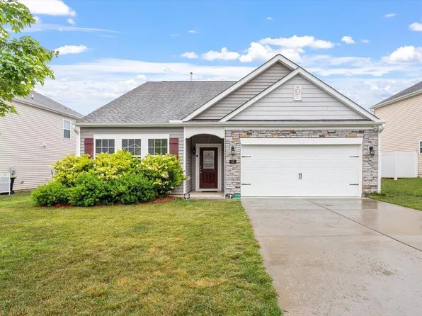 57 S Great White Way, Clayton, NC 27527