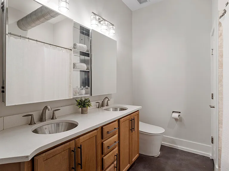 300 Finsbury St #1-115 — Photo 16