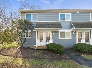 6 Rose Ln UNIT 4-42, Danbury, CT 06811
