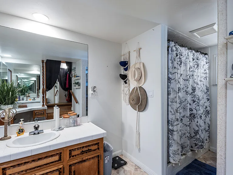 150 Pinal Ave #A — Photo 12