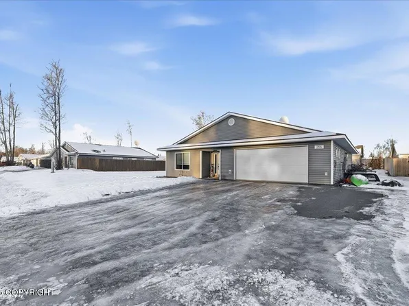 256 S Legacy Loop, Soldotna, AK 99669