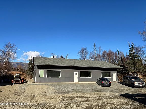 4th image of 1875 E Seldon Rd