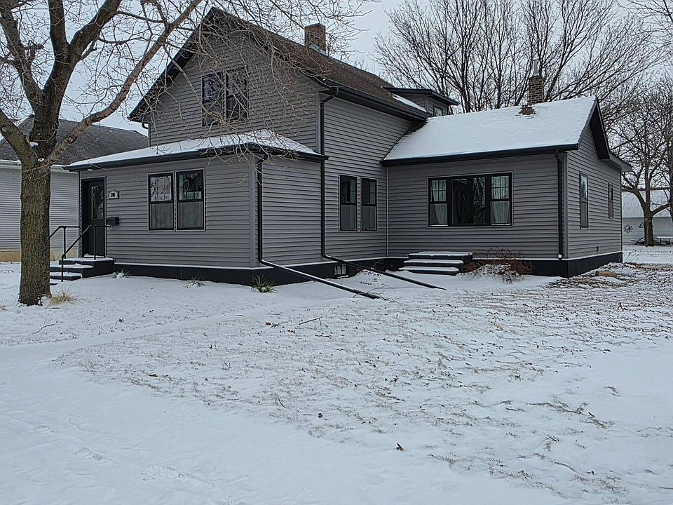 1st image of 206 Oscar Ave N