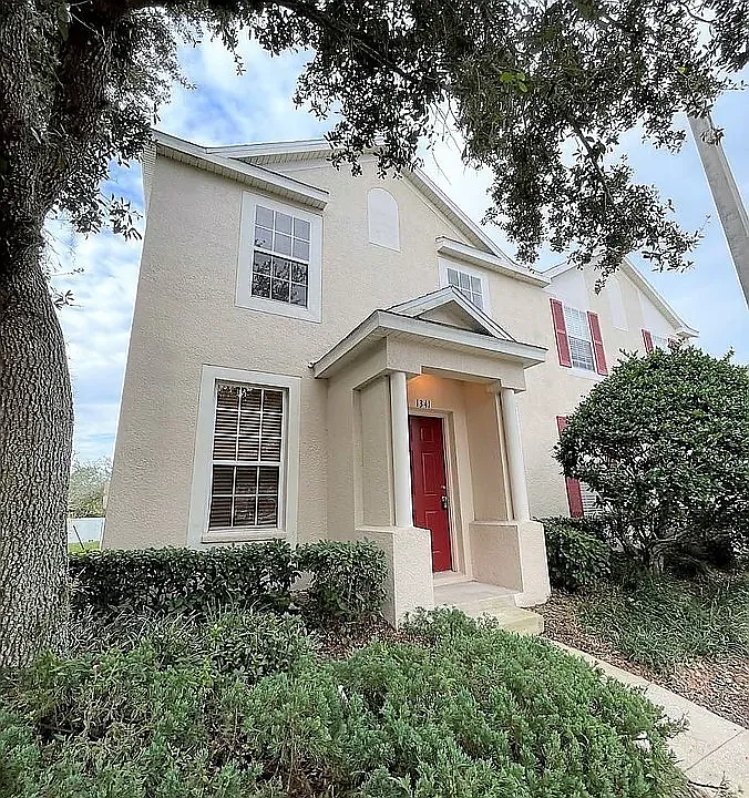 3 bed, 1478 sqft, $1,800 — Photo 1