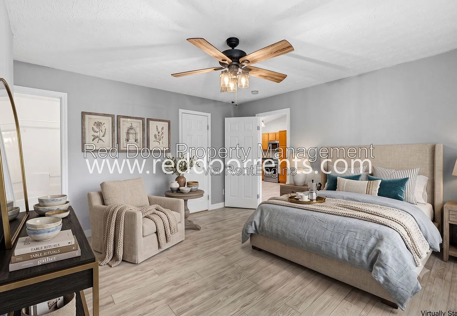 3 bed, 2.0 bath, 1233 sqft, $1,795 — Photo 3