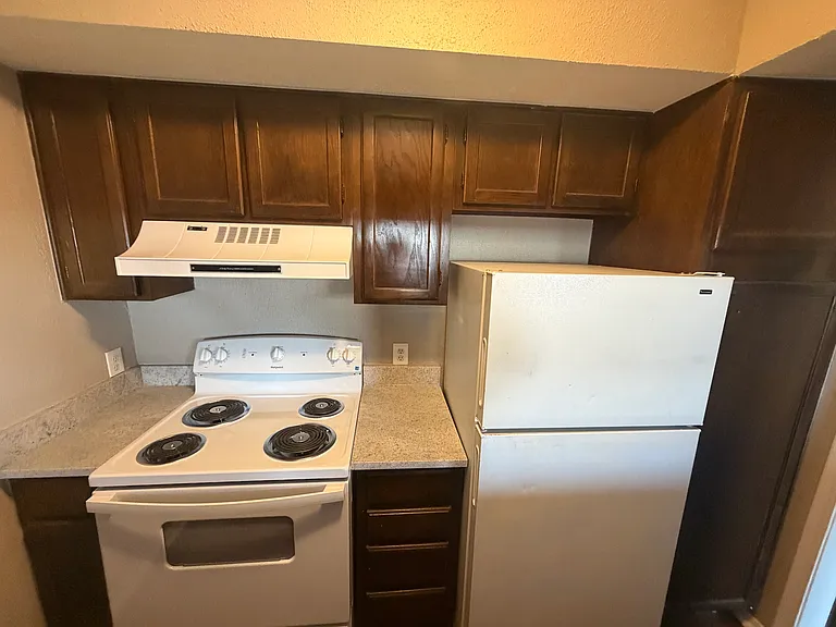 5117 S Delaware Pl #D — Photo 6