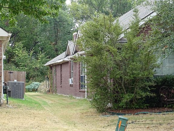 3rd image of 3201 Reagenea Dr