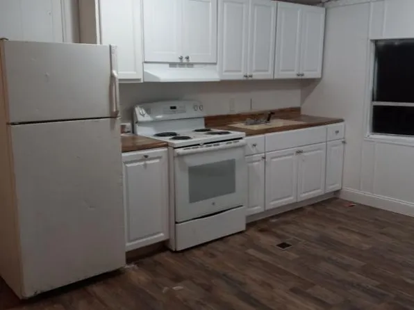 625 Allen St #5, Swainsboro, GA 30401