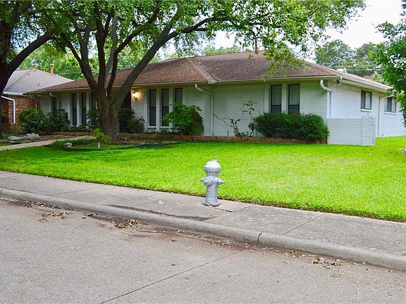 3rd image of 6311 Glennox Ln