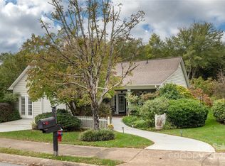 311 Cambridge Dr, Brevard, NC 28712