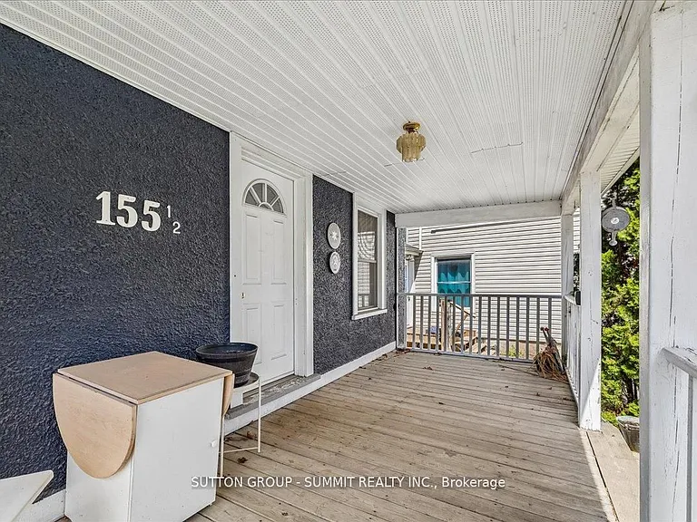 155 1/2 Lake St #MAIN — Photo 4
