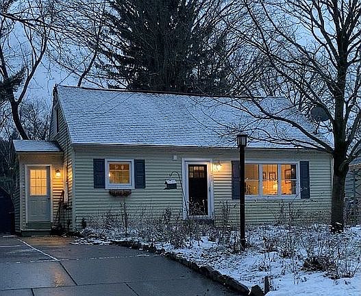 2nd image of 171 North St