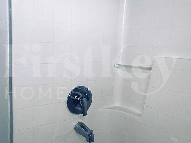 12426 Glenn Hollow Dr — Photo 27
