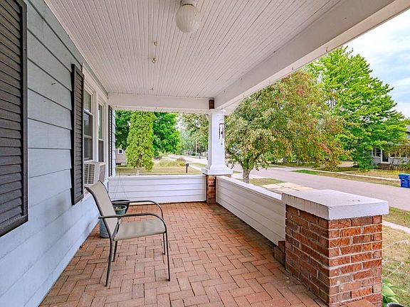 5th image of 822 MARYLAND AVENUE