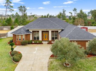 140 Cottonwood Cir, Lynn Haven, FL 32444