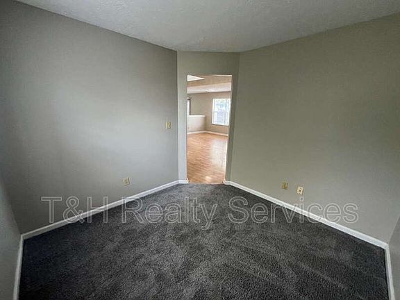4th image of 6132 Salanie Pl