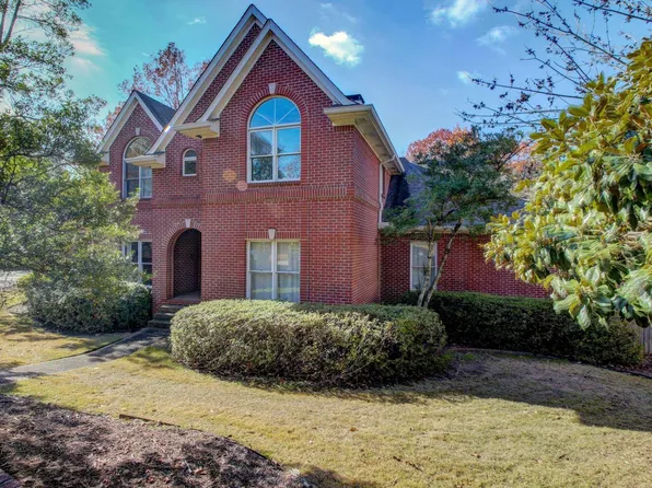 26 Lorian Dr, Little Rock, AR 72212