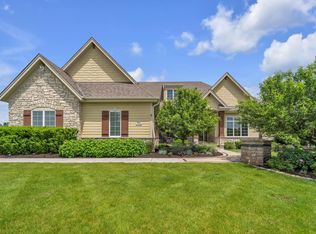 N33W29520 Millridge Rd, Pewaukee, WI 53072