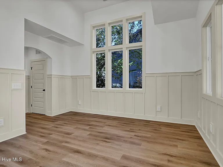 1102 Tree Canopy Way #A — Photo 7