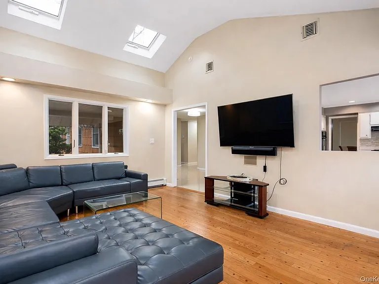 38 Arista Dr — Photo 8
