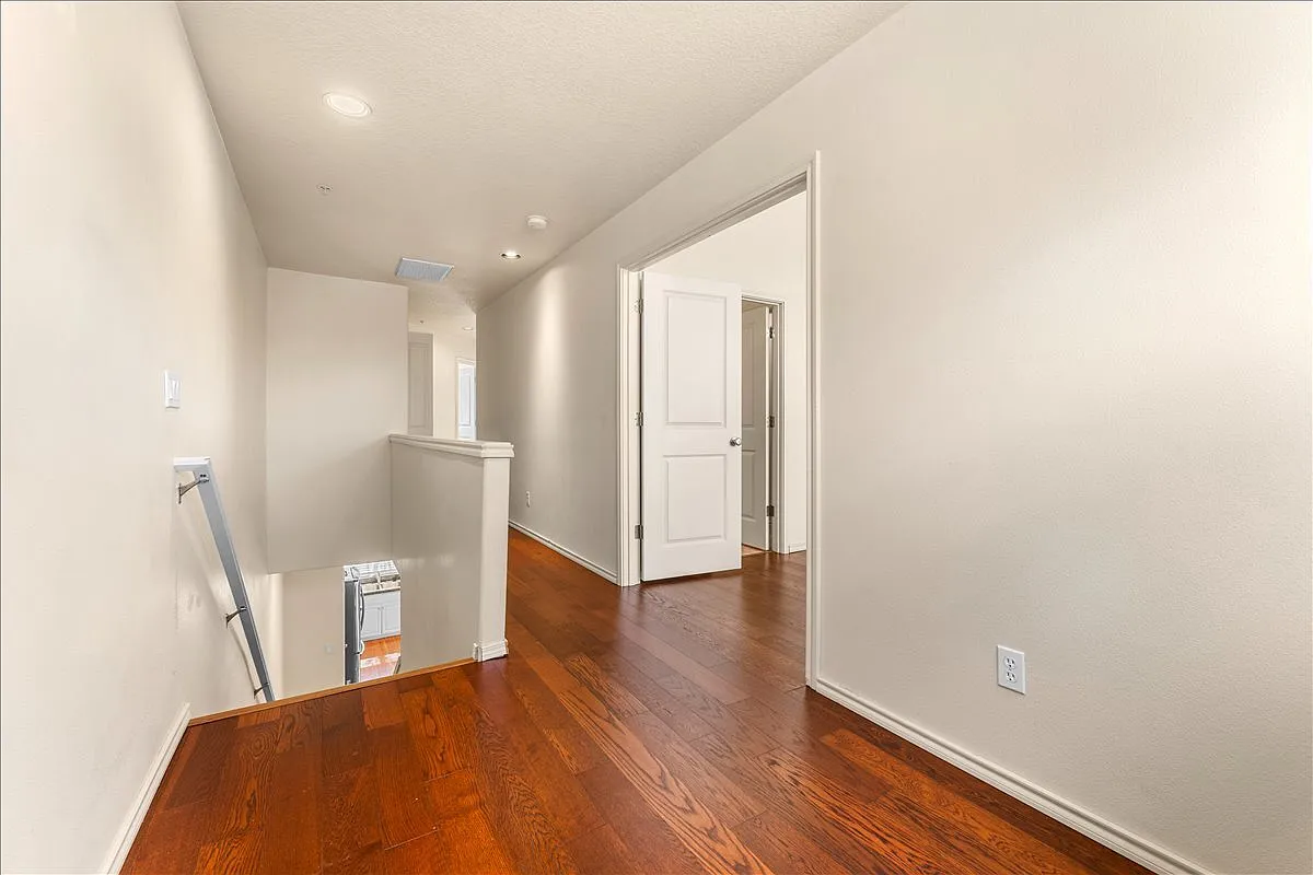 YUH01: 16056 NW Centine Ln (Arbor Parc — Photo 3