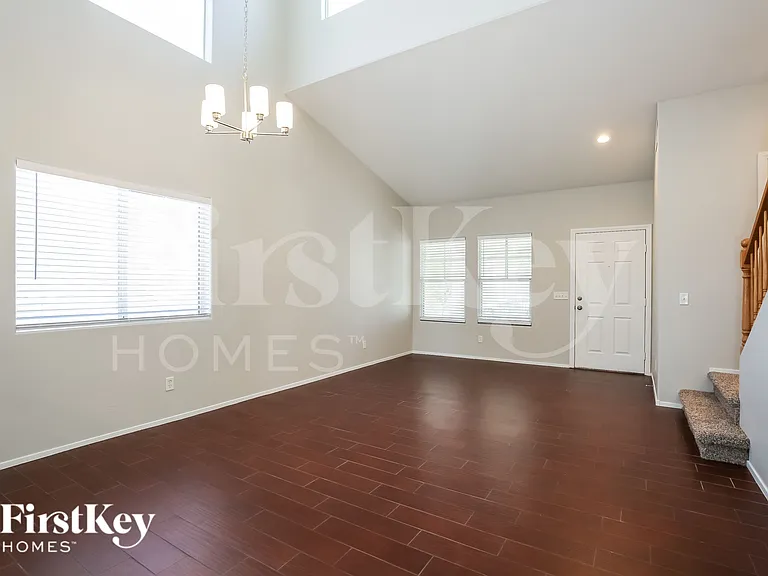 5830 Brimstone Dr — Photo 6
