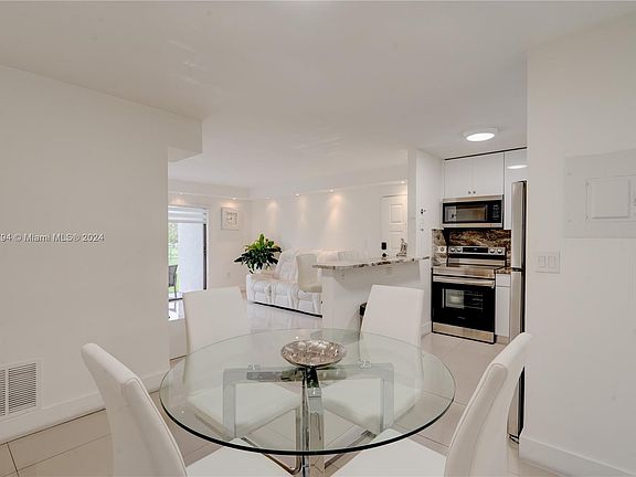 4th image of 7195 NW 179th St APT 108