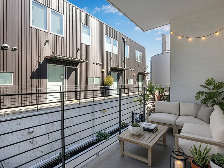 16300 Ventura Blvd #312 — Photo 24