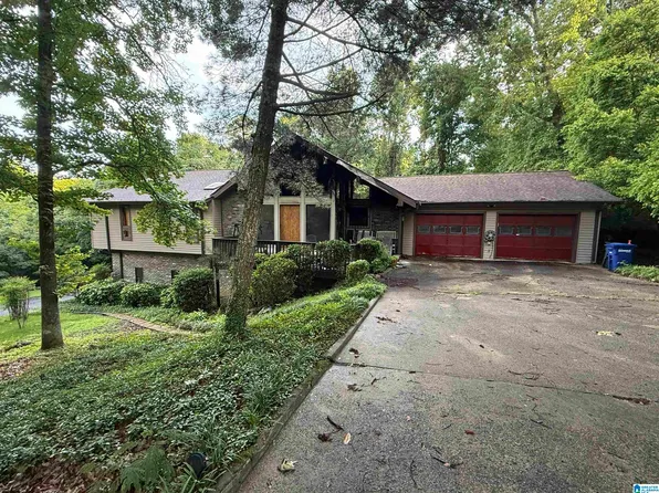 3855 Rock Ridge Rd, Birmingham, AL 35210