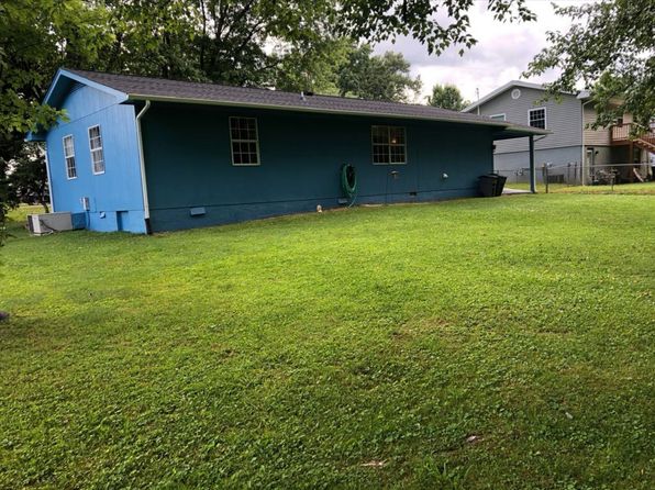 134 Foxwood Cir