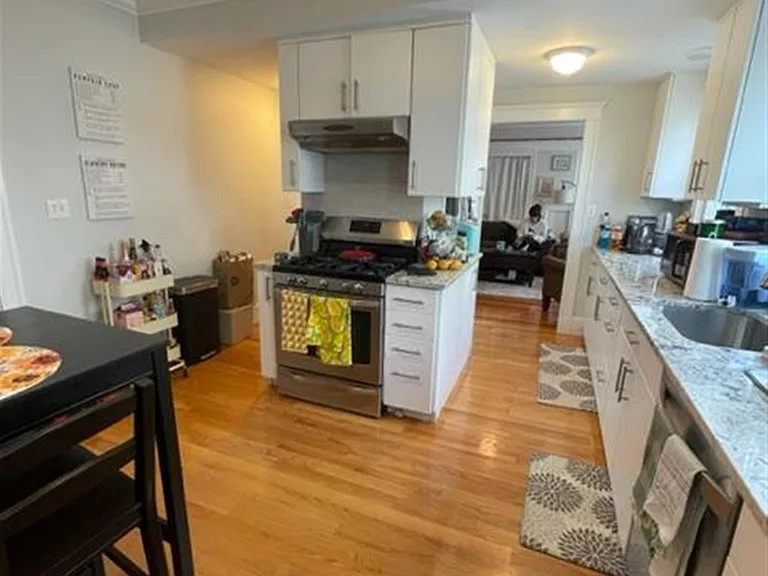 34 Leonard St #1 — Photo 3