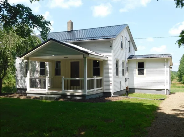 6858 Carpenter Rd, Conneautville, PA 16406