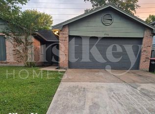 7506 Tetela Dr, Houston, TX 77083