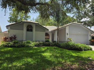 596 Quintana Pl NE, Saint Petersburg, FL 33703