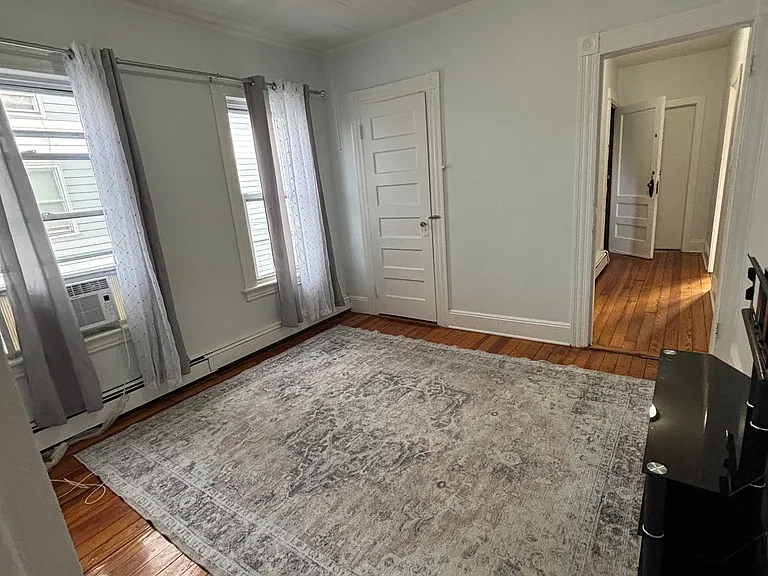 2395 Main St #2 — Photo 4
