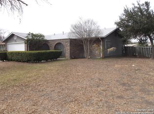 751 Sawtooth Dr, San Antonio, TX 78245