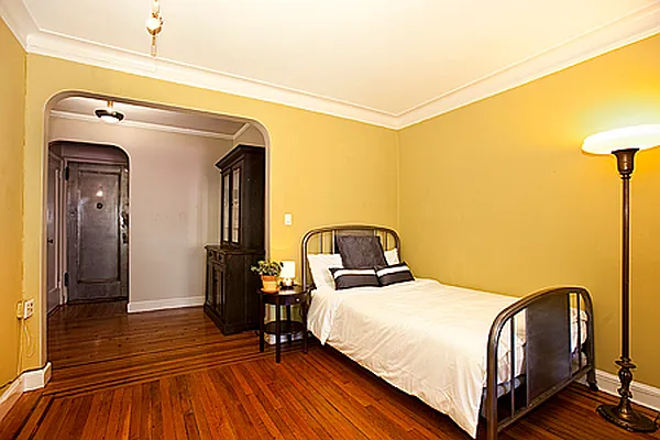 Sold by Douglas Elliman | media 8