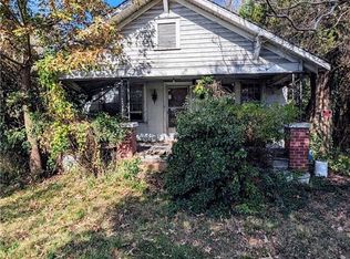 5416 Old Walkertown Rd, Winston Salem, NC 27105