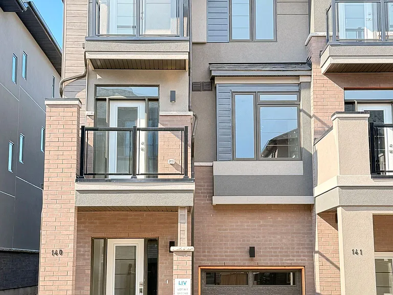 660 Colborne St W #140 — Photo 1