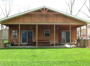 10631 Guest Dr, North Benton, OH 44449