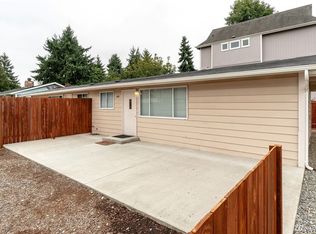 102 Violet Meadow St E, Tacoma, WA 98445