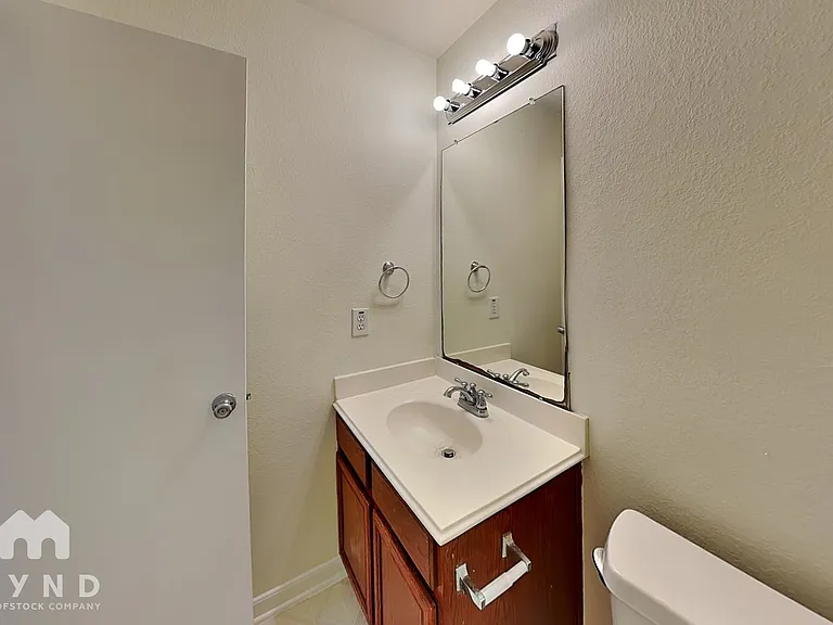 4103 Oakview Creek Ln — Photo 18